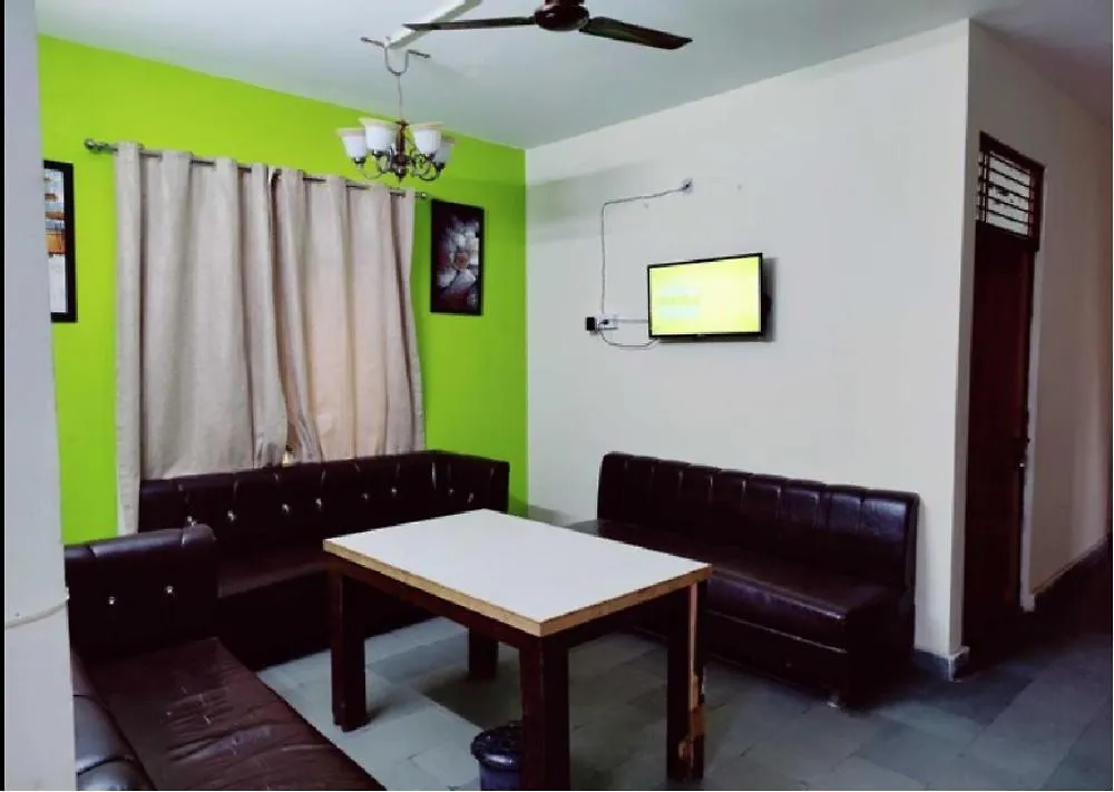 Hotel Tsr By Wb Inn Agra   Agra (Uttar Pradesh)